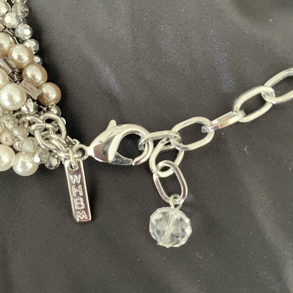 Stunning Pearl And Rhinestone Necklace - Picture 5 of 6